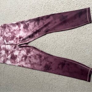 NWOT Athleta Salutstion 7/8 length Tie-Dye Purple Leggings